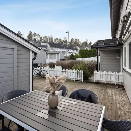 Moderntownhouse Near Oslo,fjord,marka,all Day Sun Vakantiehuis *